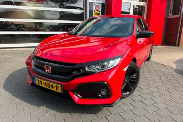 Honda Civic (2019) thumbnail 4