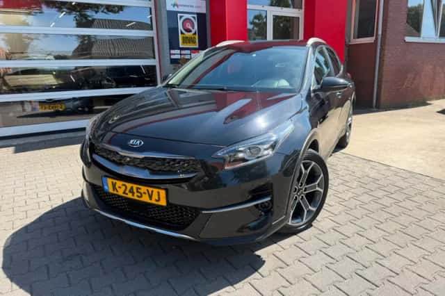 Kia XCeed (2021) thumbnail 3