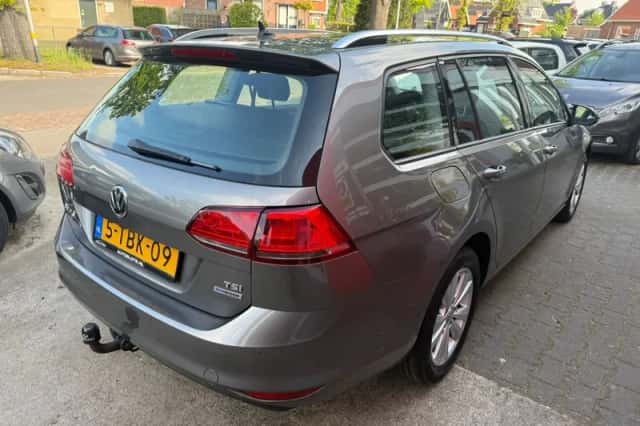 Volkswagen Golf (2014) thumbnail 6