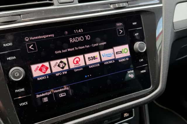 Volkswagen Tiguan (2018) thumbnail 5