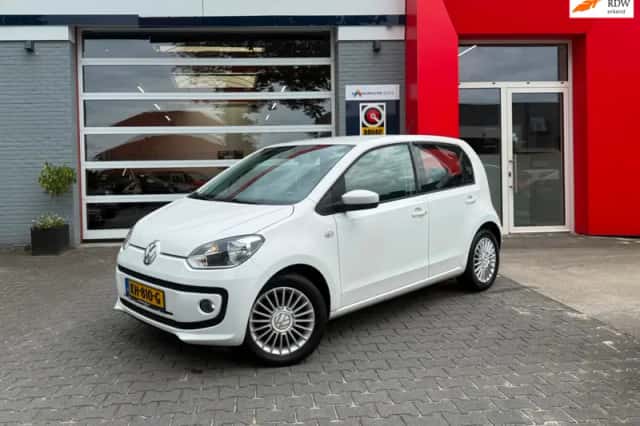Volkswagen Up! (2013) thumbnail 2