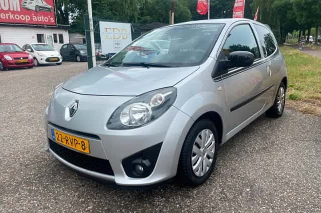Renault Twingo (2011) thumbnail 3