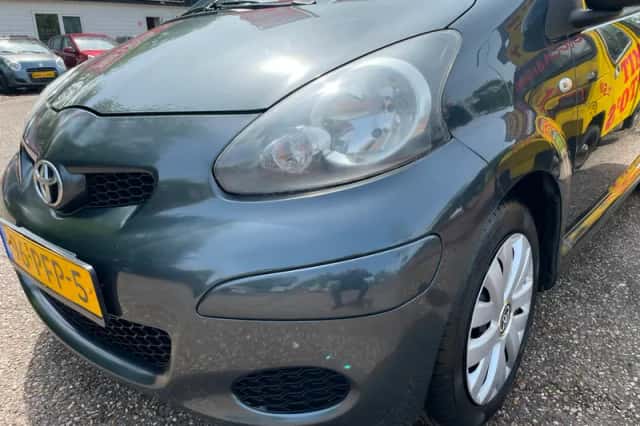 Toyota Aygo (2011) thumbnail 3