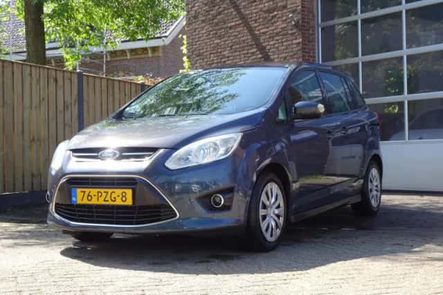 Ford Grand C-Max (2011) thumbnail 1
