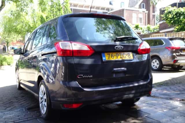 Ford Grand C-Max (2011) thumbnail 4