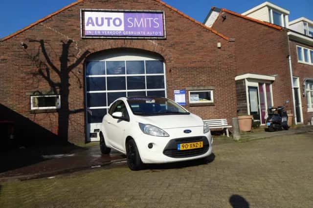 Ford Ka (2012) thumbnail 3