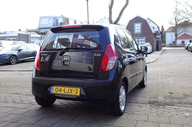 Hyundai i10 (2010) thumbnail 4