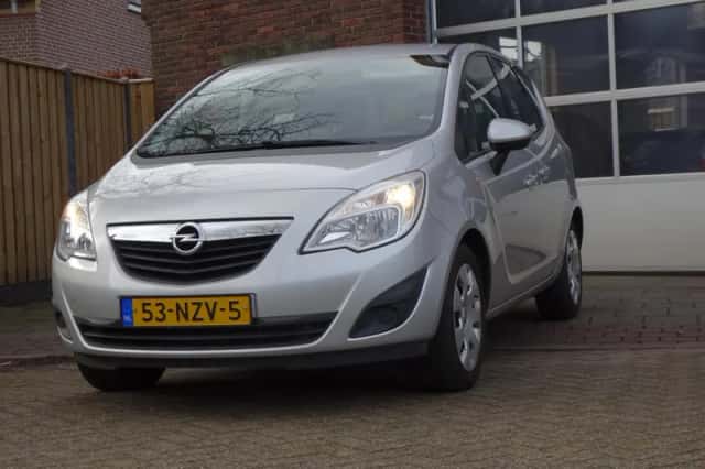 Opel Meriva (2011) thumbnail 1