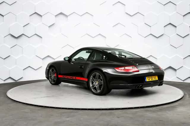 Porsche 911 (2006) thumbnail 5