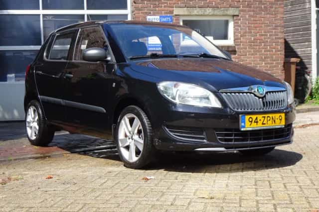Škoda Fabia (2013) thumbnail 4