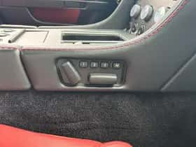 Aston Martin Vantage thumbnail 11