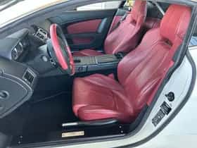 Aston Martin Vantage thumbnail 21