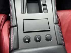 Aston Martin Vantage thumbnail 27