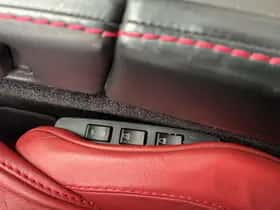 Aston Martin Vantage thumbnail 28