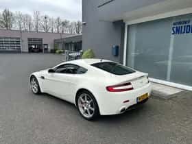 Aston Martin Vantage thumbnail 7