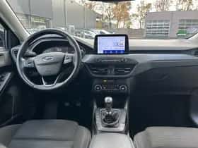 Ford Focus thumbnail 16