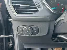 Ford Focus thumbnail 18