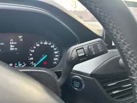 Ford Focus thumbnail 21