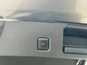 Ford Kuga (2022) thumbnail 11