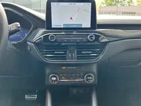 Ford Kuga (2022) thumbnail 16