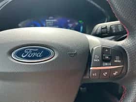 Ford Kuga (2022) thumbnail 24