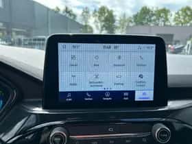 Ford Kuga (2022) thumbnail 31