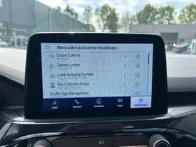 Ford Kuga (2022) thumbnail 32