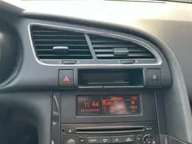 Peugeot 3008 thumbnail 25