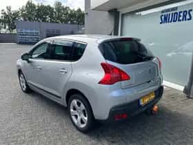 Peugeot 3008 thumbnail 6
