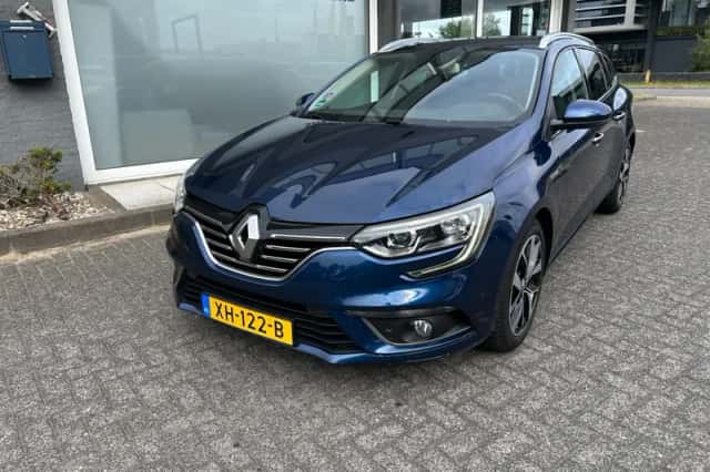 Renault Mégane (2019) thumbnail 2