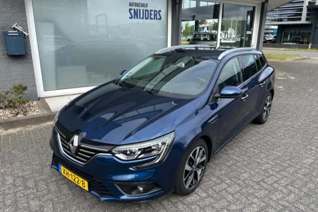 Renault Mégane (2019) thumbnail 3