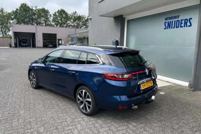 Renault Mégane (2019) thumbnail 6