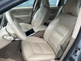 Volvo V70 thumbnail 12