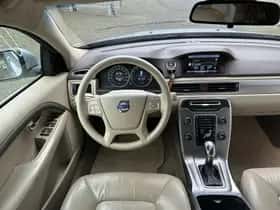 Volvo V70 thumbnail 14