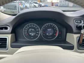 Volvo V70 thumbnail 19