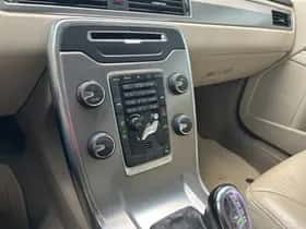 Volvo V70 thumbnail 26