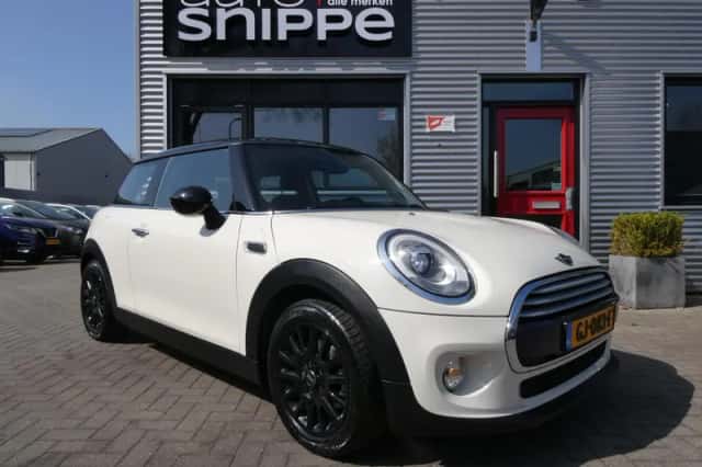 MINI Cooper (2014) thumbnail 2