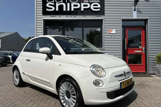 Fiat 500 (2009) thumbnail 2