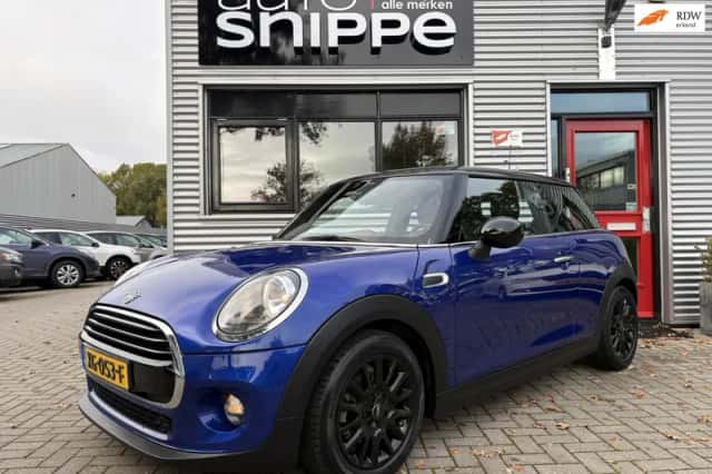 MINI Cooper (2019) thumbnail 1