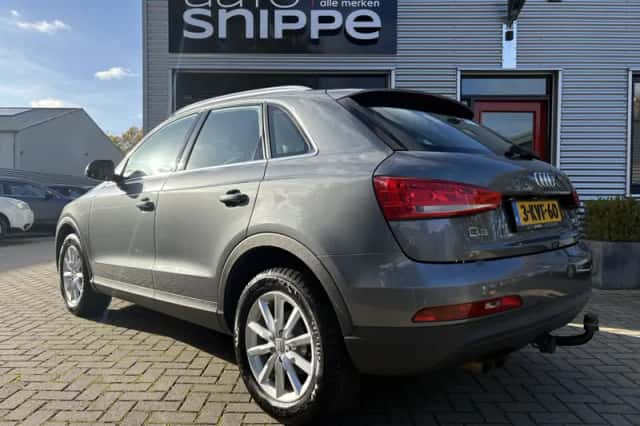 Audi Q3 (2013) thumbnail 3