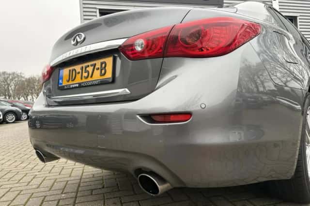 Infiniti Q50 (2016) thumbnail 5