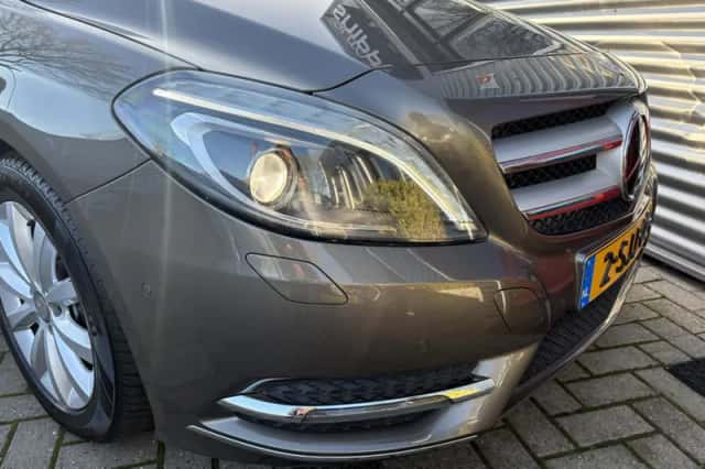 Mercedes-Benz B-Klasse (2013) thumbnail 5