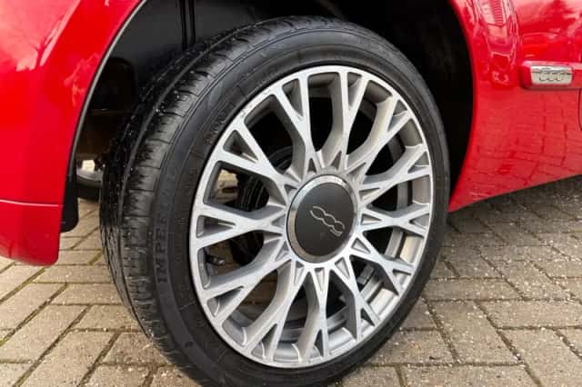 Fiat 500 (2018) thumbnail 6