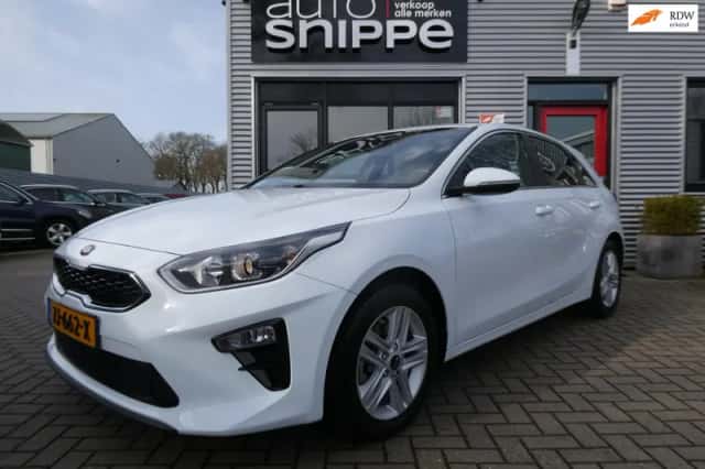 Kia Ceed (2019) thumbnail 1