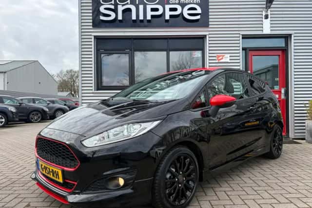 Ford Fiesta (2016) thumbnail 1