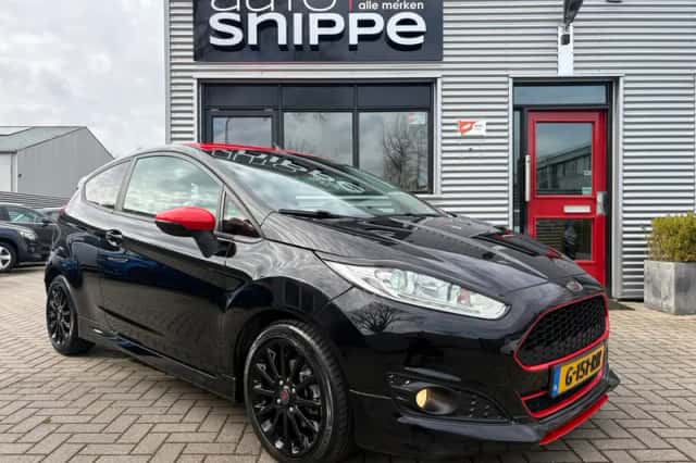 Ford Fiesta (2016) thumbnail 2