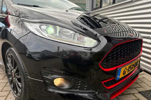 Ford Fiesta (2016) thumbnail 6