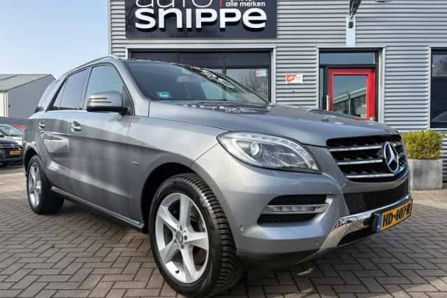 Mercedes-Benz ML-Klasse (2012) thumbnail 2