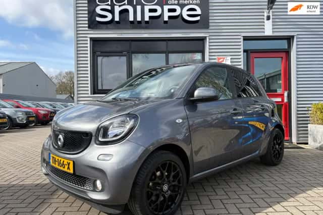 Smart Forfour (2018) thumbnail 1