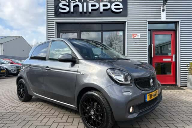 Smart Forfour (2018) thumbnail 2